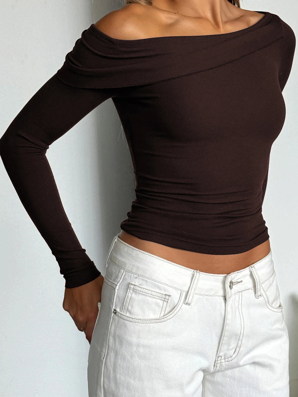 One-Shoulder Long-Sleeve T-Shirt