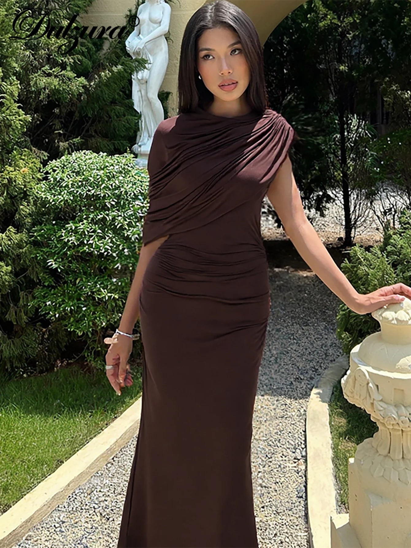 Ruched Sleeveless Slim-Fit Maxi Dress