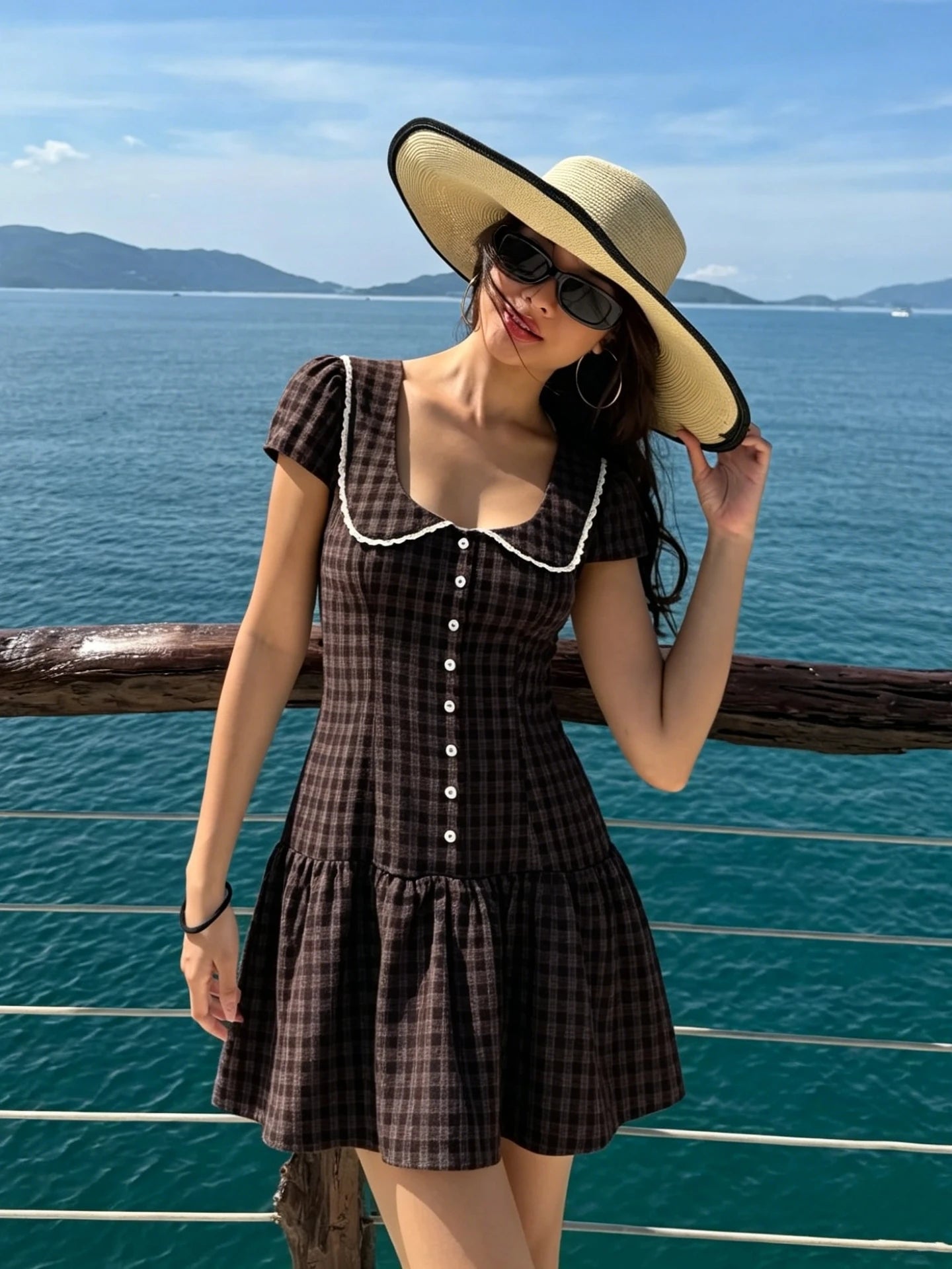 Plaid Sleeveless Slim-Fit Mini Dress